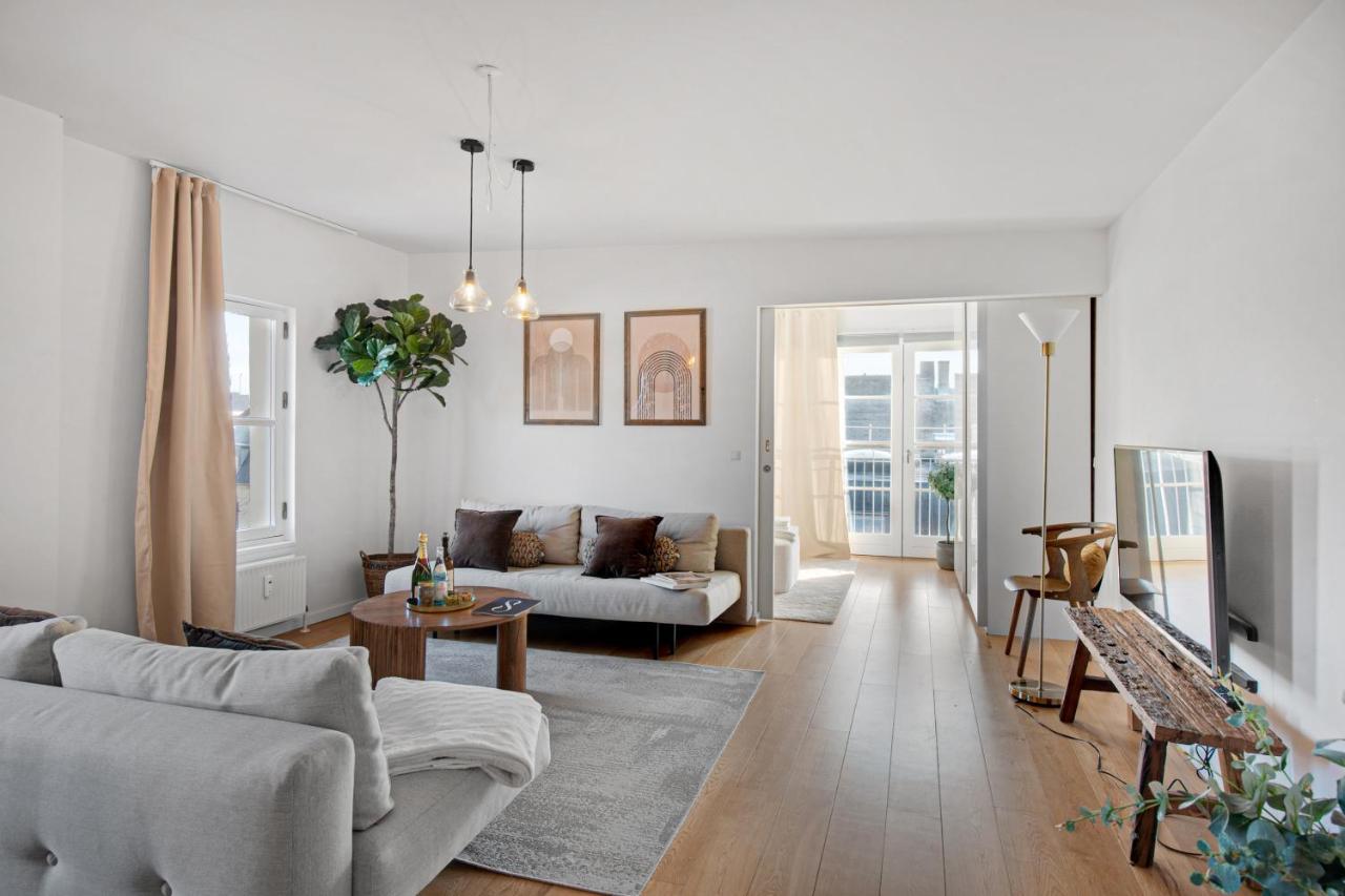 Sanders Haven - Lovely Two-Bedroom Apartment In Historical Копенхаген Екстериор снимка